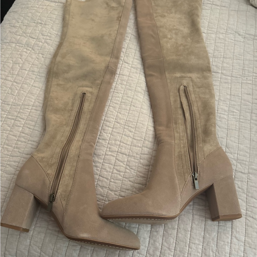 Kensley taupe suede stretch over the knee boot by Splendid. Never worn